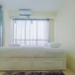 Tifolia Studio Apartment With Double Bed Near Lrt Station By Travelio