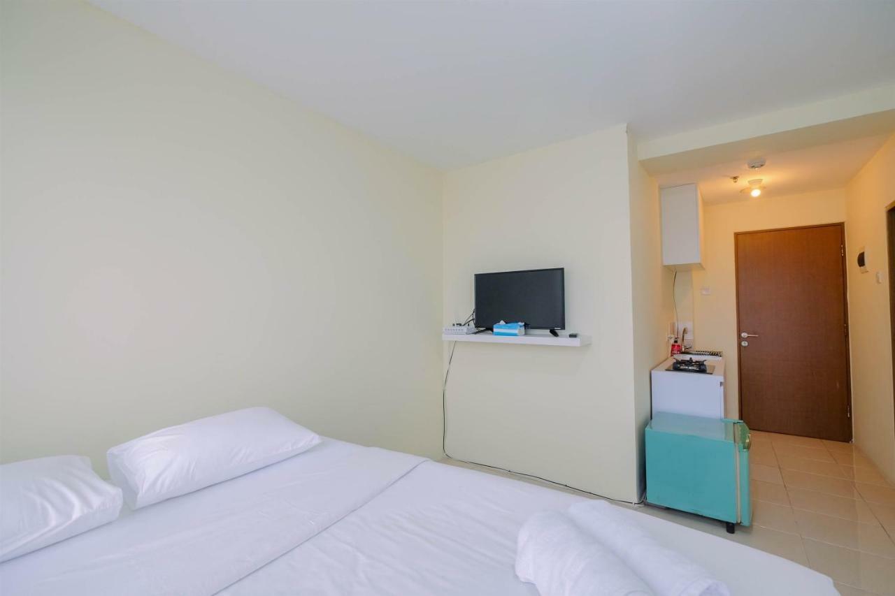 Tifolia With Double Bed Near Lrt Station By Travelio